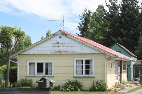 Photo of property in 11 Kings Avenue, Waikuku Beach, 7402