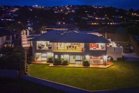 Photo of property in 93 Easther Crescent, Kew, Dunedin, 9012