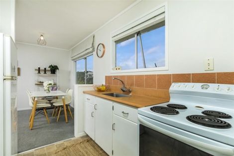Photo of property in 2/13 Talavera Place, Te Atatu South, Auckland, 0602