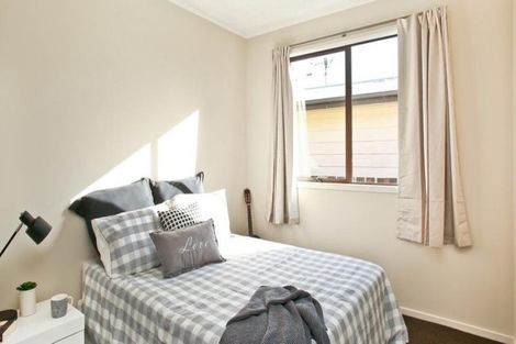 Photo of property in 24 Hibiscus Avenue, Hamilton Lake, Hamilton, 3204