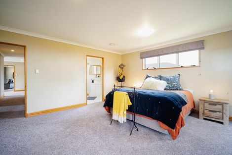 Photo of property in 330 Highcliff Road, Highcliff, Dunedin, 9013