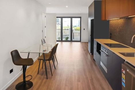 Photo of property in 2/251 Madras Street, Christchurch Central, Christchurch, 8011