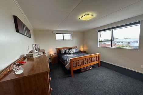 Photo of property in 49 Glamis Avenue, Bell Block, New Plymouth, 4312