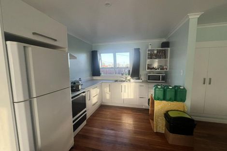 Photo of property in 31 Matai Street, Castlecliff, Whanganui, 4501