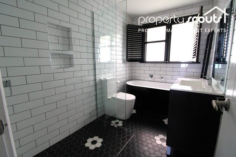 Photo of property in 14 Coney Hill Road, Saint Clair, Dunedin, 9012