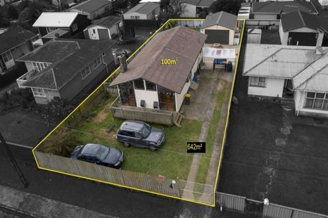 Photo of property in 11 Parker Crescent, Otara, Auckland, 2023