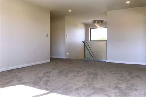 Photo of property in 5 Vazey Way, Hobsonville, Auckland, 0618