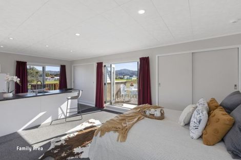 Photo of property in 21 Elizabeth Street, Moera, Lower Hutt, 5010
