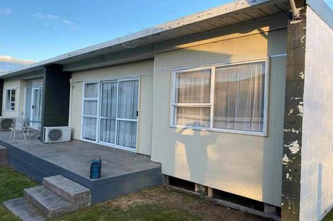 Photo of property in 19 Pohutukawa Drive, Tokoroa, 3420