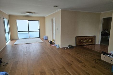 Photo of property in 9 Naul Place, East Tamaki Heights, Auckland, 2016