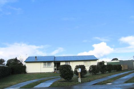 Photo of property in 9 Diaz Place, Flaxmere, Hastings, 4120