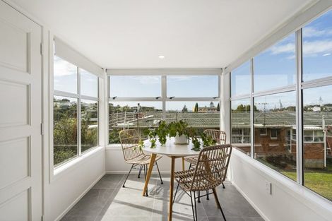 Photo of property in 3/7 Hastings Road, Mairangi Bay, Auckland, 0630