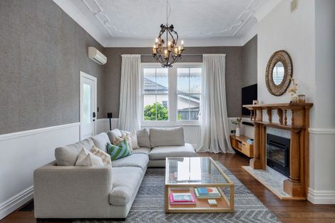 Photo of property in 10 Asquith Avenue, Mount Albert, Auckland, 1025