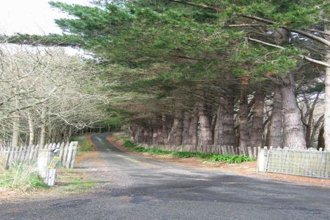 Photo of property in 120 Pahiatua Aokautere Road, Aokautere, Palmerston North, 4471