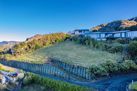 Photo of property in 11 Hyllton Heights, Lyttelton, 8082