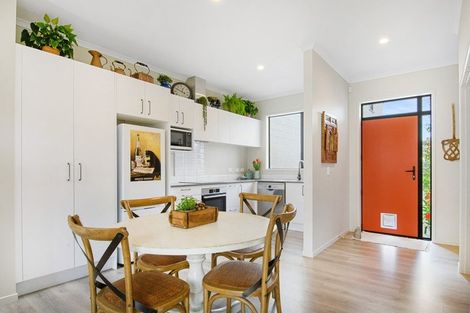 Photo of property in 7 Glidepath Road, Hobsonville, Auckland, 0616