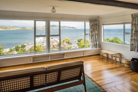 Photo of property in 8 Gordon Road, Plimmerton, Porirua, 5026