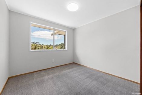 Photo of property in 34 Regency Place, Sunnynook, Auckland, 0632