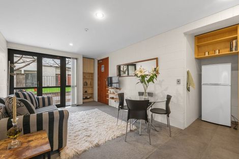Photo of property in 17/868 Colombo Street, Christchurch Central, Christchurch, 8013