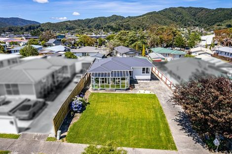 Photo of property in 10 Mimihau Grove, Wainuiomata, Lower Hutt, 5014