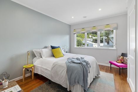 Photo of property in 30 Mantell Street, Seatoun, Wellington, 6022