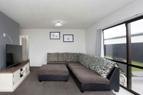 Photo of property in 1/64 Bayswater Crescent, Bromley, Christchurch, 8062
