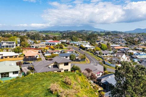 Photo of property in 81a Oranga Street, Westown, New Plymouth, 4310