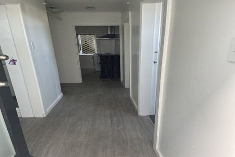 Photo of property in 13 Charlotte Avenue, Brooklyn, Wellington, 6021