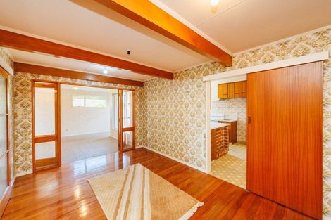 Photo of property in 15 College Street, Awapuni, Palmerston North, 4412