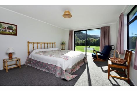 Photo of property in 158 Wakamarina Road, Canvastown, Havelock, 7178