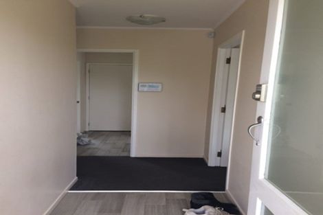 Photo of property in 52 Hartley Terrace, Massey, Auckland, 0614