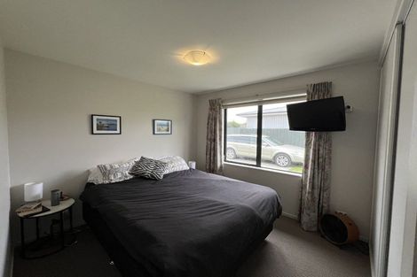 Photo of property in 2/141 Cuthberts Road, Aranui, Christchurch, 8061