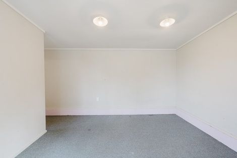 Photo of property in 18 Brocas Avenue, Hillcrest, Hamilton, 3216