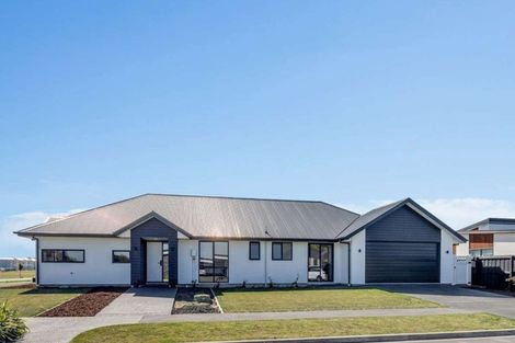 Photo of property in 10 Mills Road, Marshland, Christchurch, 8051