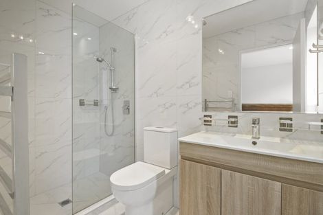 Photo of property in 132a Stapleford Crescent, Browns Bay, Auckland, 0630