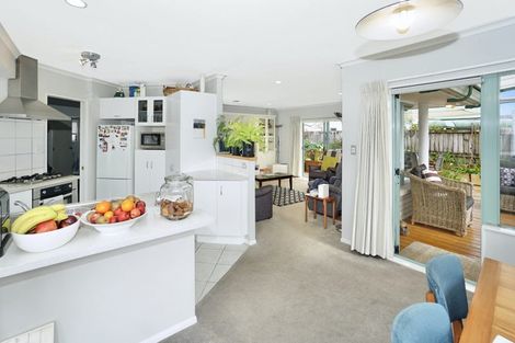 Photo of property in 48 Fairview Place, Te Puke, 3119