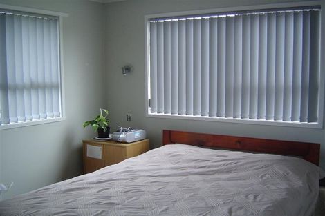 Photo of property in 1/21 Laurina Road, Sunnynook, Auckland, 0620