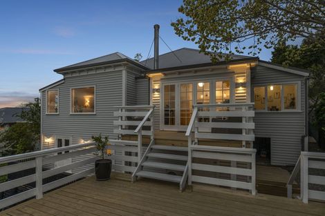 Photo of property in 1/34 Hackthorne Road, Cashmere, Christchurch, 8022