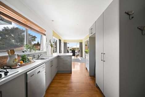 Photo of property in 8 Clark Place, Hillcrest, Hamilton, 3216