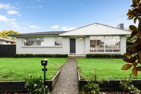 Photo of property in 11 Gerrand Place, Chedworth, Hamilton, 3210