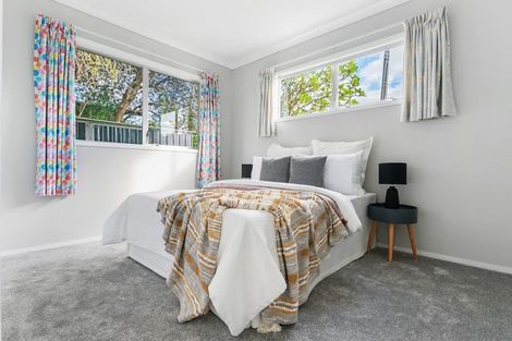 Photo of property in 191 Rangatira Road, Beach Haven, Auckland, 0626