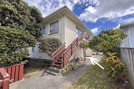Photo of property in 2/154 Onepu Road, Lyall Bay, Wellington, 6022
