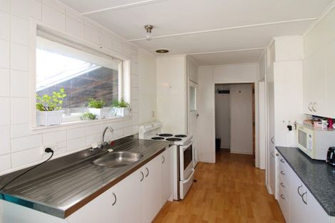 Photo of property in 22 Hardie Grove, Featherston, 5710