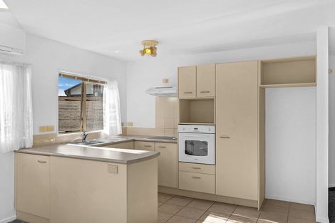 Photo of property in 11/169 Sturges Road, Henderson, Auckland, 0612