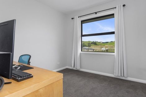 Photo of property in 26 Hayward Place, Ohauiti, Tauranga, 3112