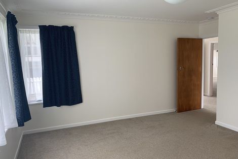 Photo of property in 98 Oakdale Road, Mount Roskill, Auckland, 1041