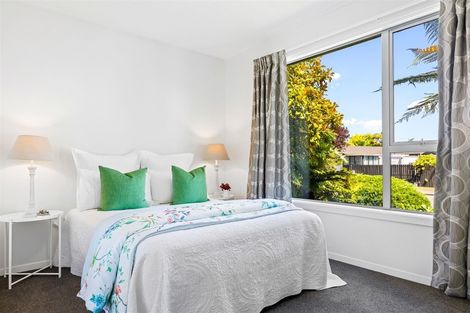 Photo of property in 15 Gibson Drive, Hornby, Christchurch, 8042