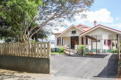 Photo of property in 15 Wellington Street, Hamilton East, Hamilton, 3216