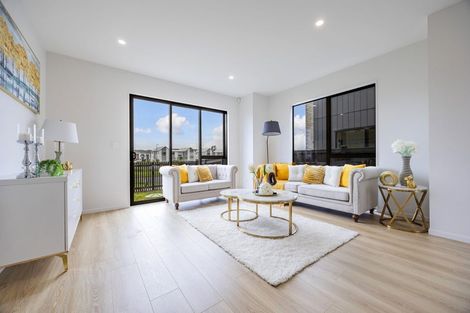 Photo of property in 6 Kartolina Crescent, Kumeu, 0810