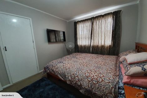 Photo of property in 382 Bucklands Beach Road, Bucklands Beach, Auckland, 2012